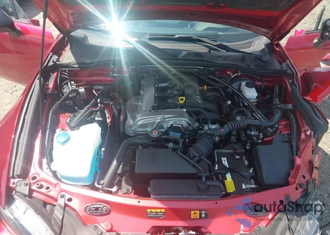 2025 Mazda Mx-5 Miata Club z USA, uszkodzony, nr VIN JM1NDAC70S0652824